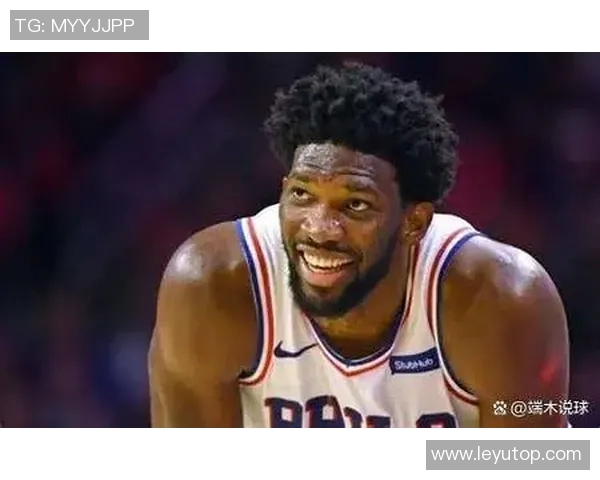 恩比德虽坐板凳却见证队友逆转精彩时刻贡献25分7篮板5助攻致敬登哥