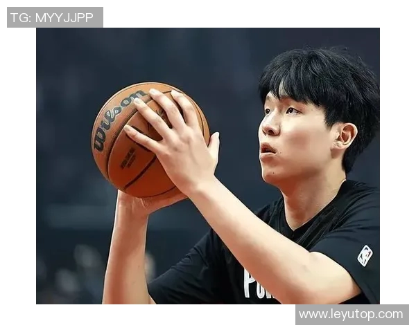 杨瀚森为何不获出场机会科沃德在灰熊已崭露头角 杨瀚森为何不获出场机会科沃德在灰熊已崭露头角